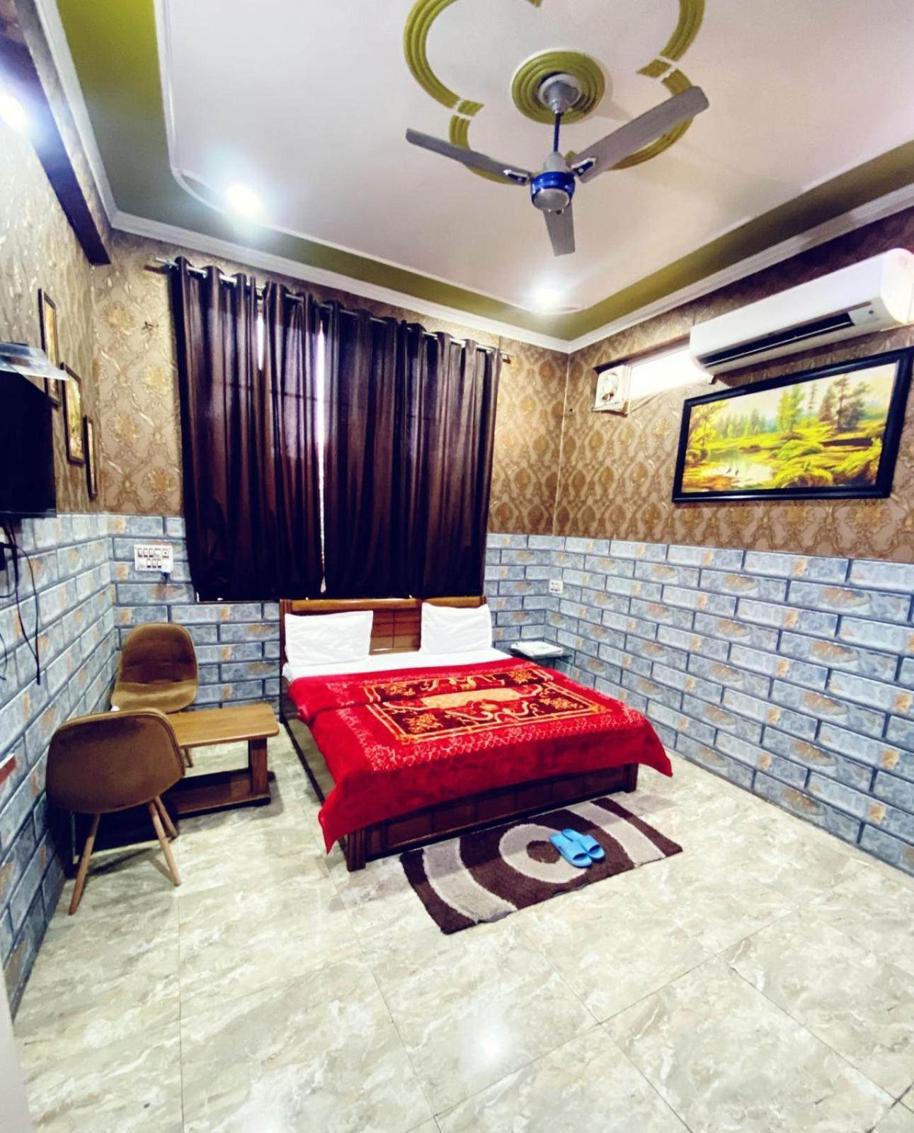 Manali By Grb Delhi (National Capital Territory of India)